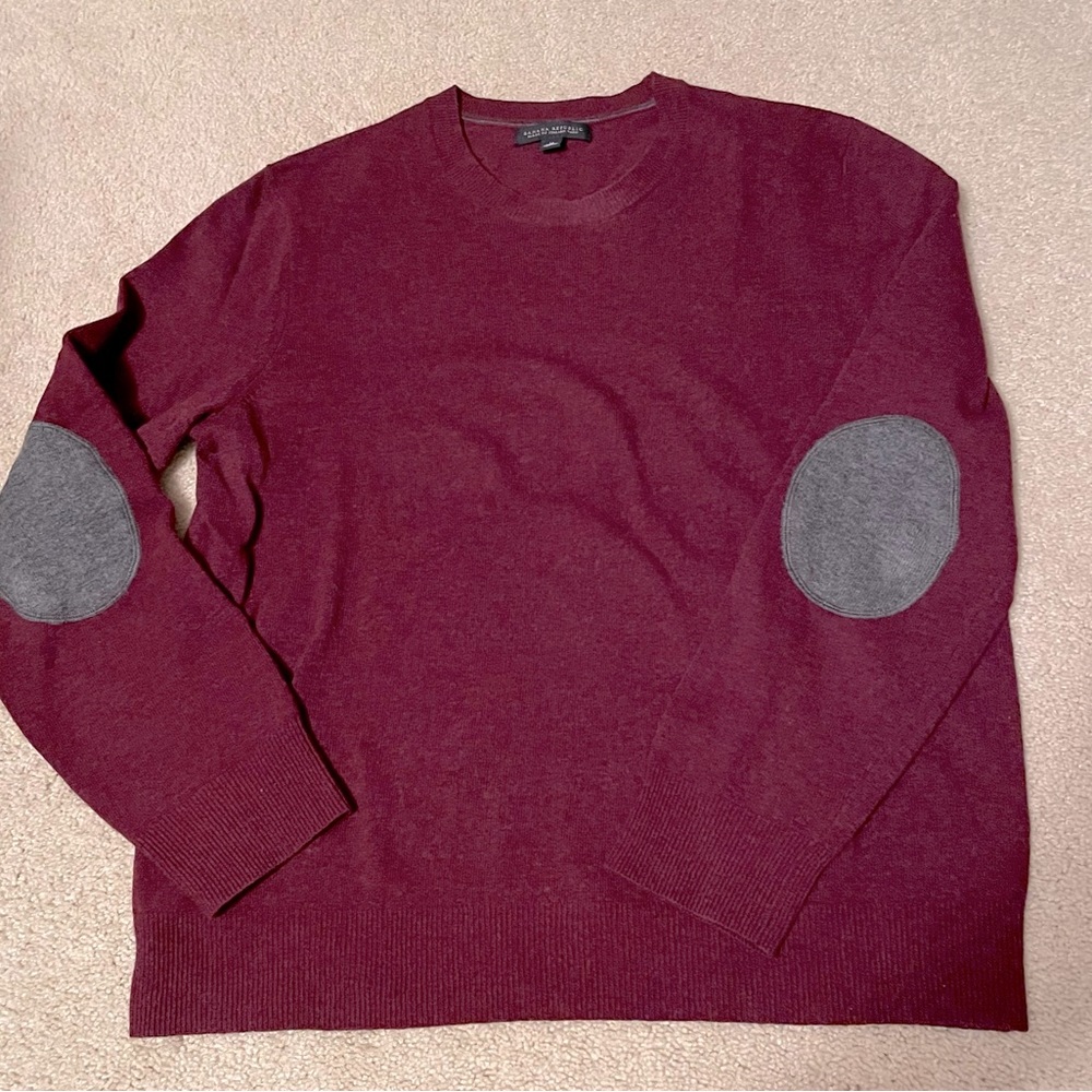 Mens Banana Republic sweater - size M